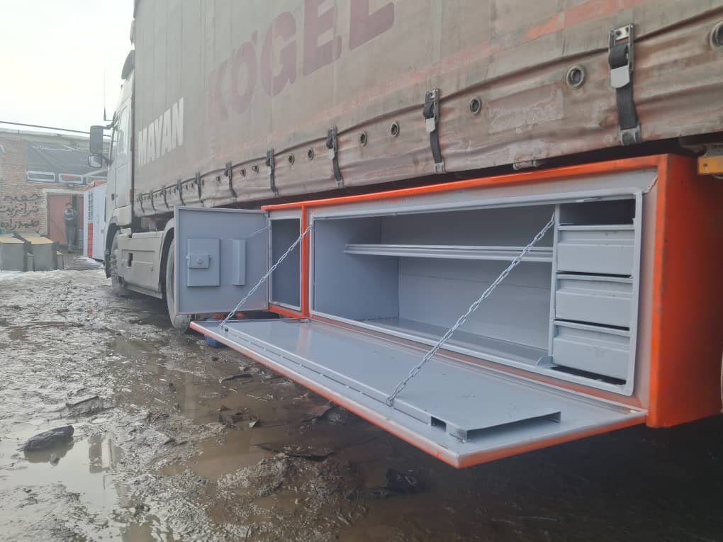 جعبه ترانزیت و تریلی صمدزاده در تهران